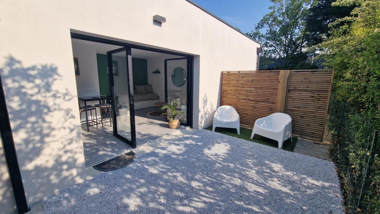 Le Patio : Studio Avec Exterieur Saint-Barthelemy-d'Anjou Exterior foto